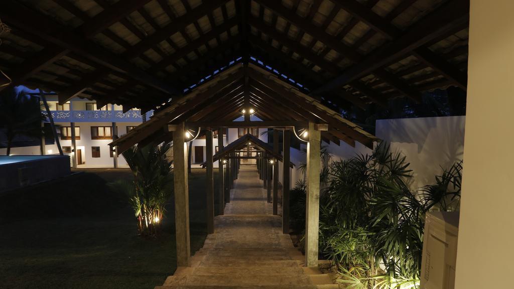 The Beach Boutique Uswetakeiyawa Exterior foto